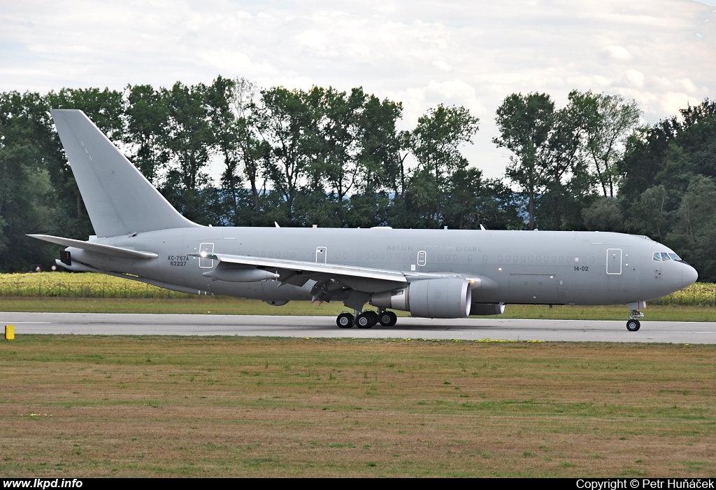 Italy Air Force – Boeing KC-767A (767-2EY/ER) MM62227