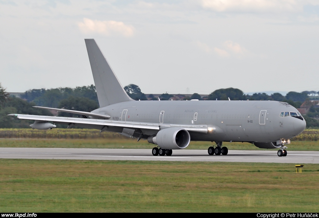 Italy Air Force – Boeing KC-767A (767-2EY/ER) MM62227