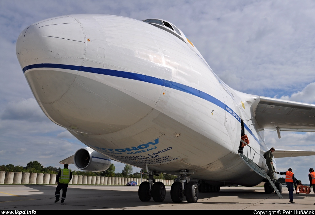 Antonov Design Bureau – Antonov AN-124-100M-150 UR-82072