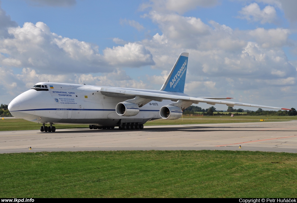 Antonov Design Bureau – Antonov AN-124-100M-150 UR-82072