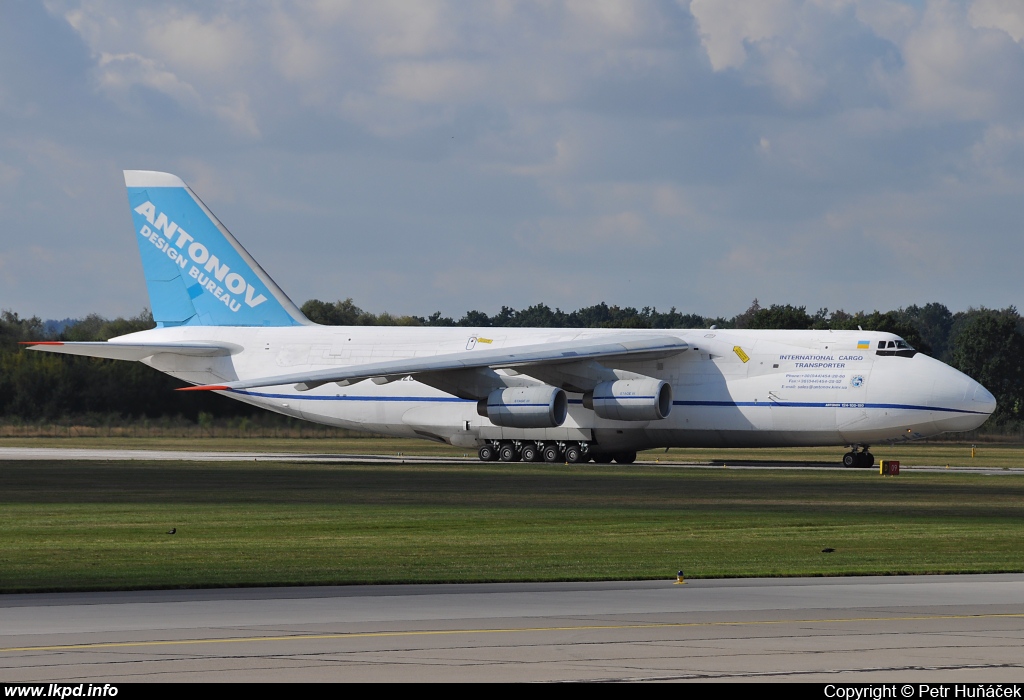 Antonov Design Bureau – Antonov AN-124-100M-150 UR-82072