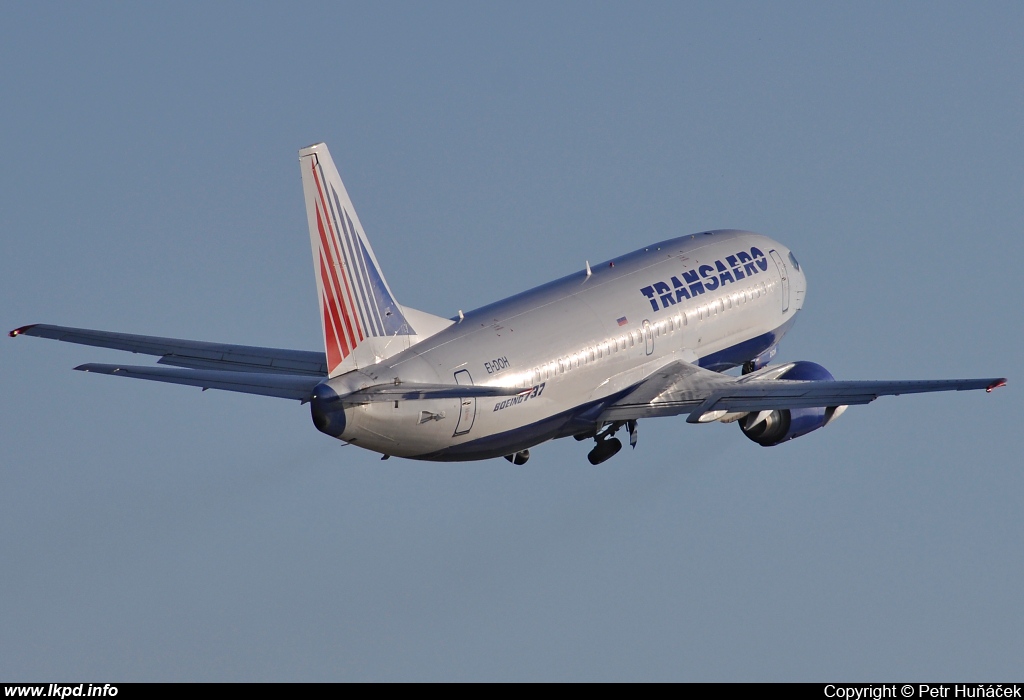 Transaero Airlines – Boeing B737-31S EI-DOH