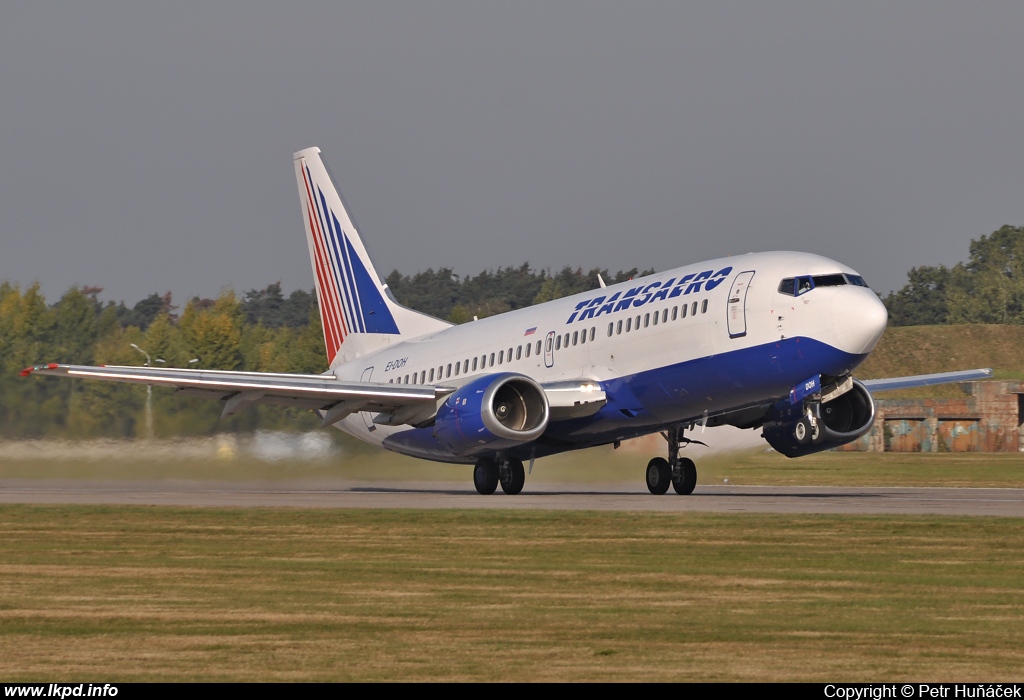 Transaero Airlines – Boeing B737-31S EI-DOH