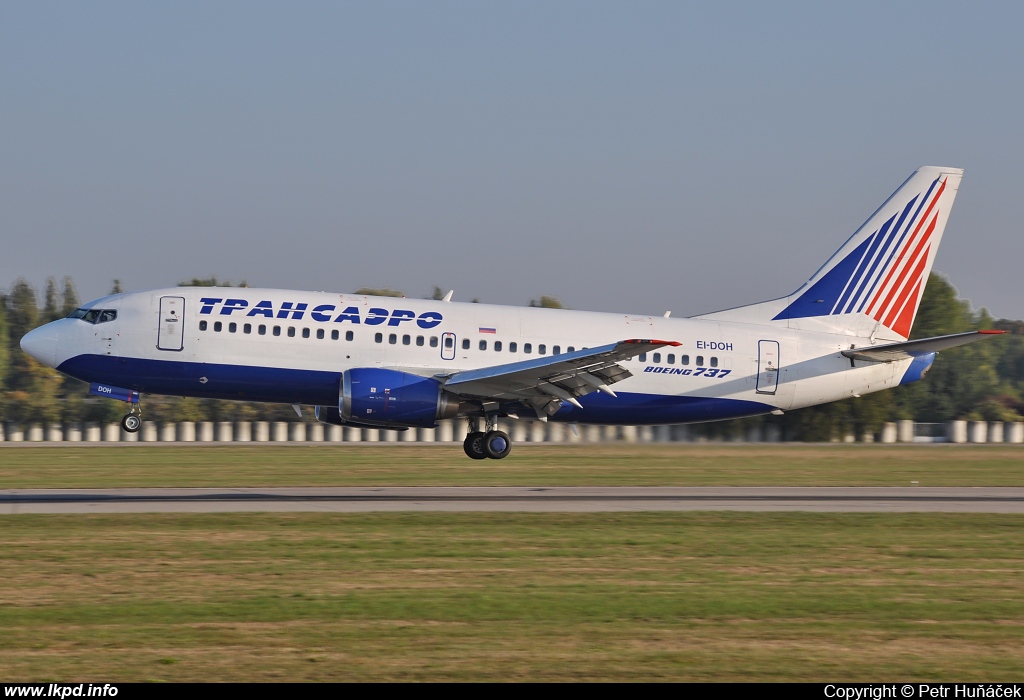 Transaero Airlines – Boeing B737-31S EI-DOH