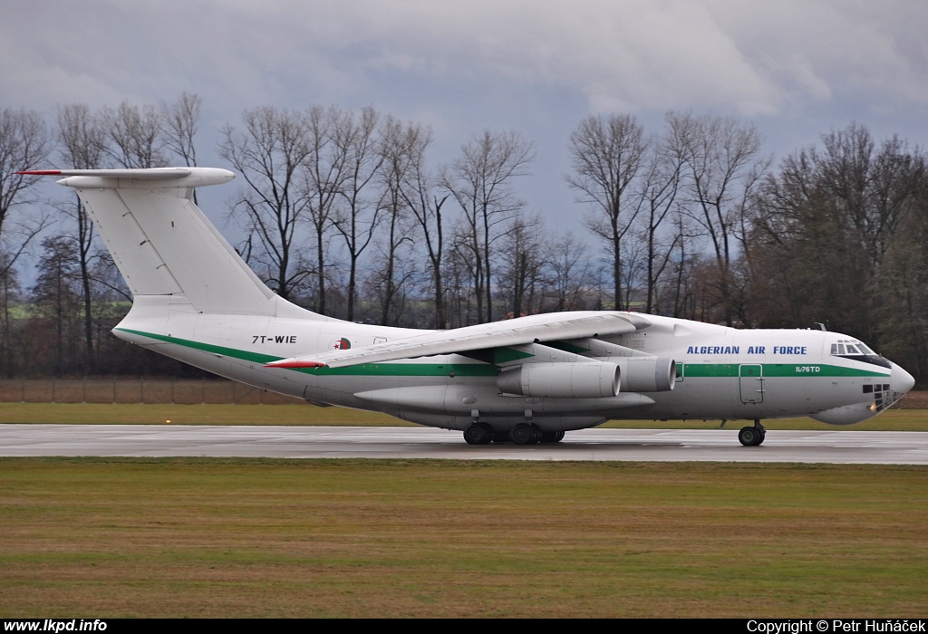 Algeria Air Force – Iljuin IL-76TD 7T-WIE