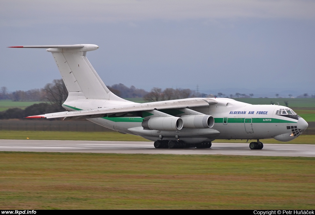 Algeria Air Force – Iljuin IL-76TD 7T-WIE