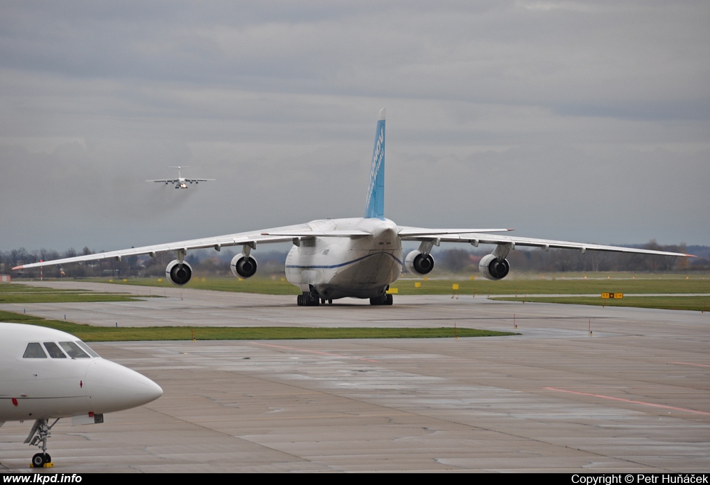 Antonov Design Bureau – Antonov AN-124-100M-150 UR-82072