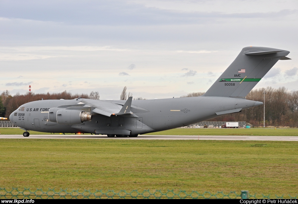 USAF – McDonnell Douglas C-17A Globemaster 99-0058