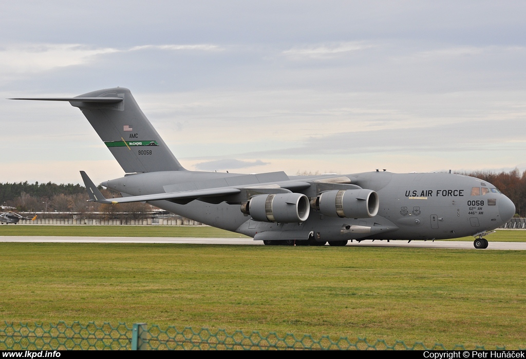 USAF – McDonnell Douglas C-17A Globemaster 99-0058