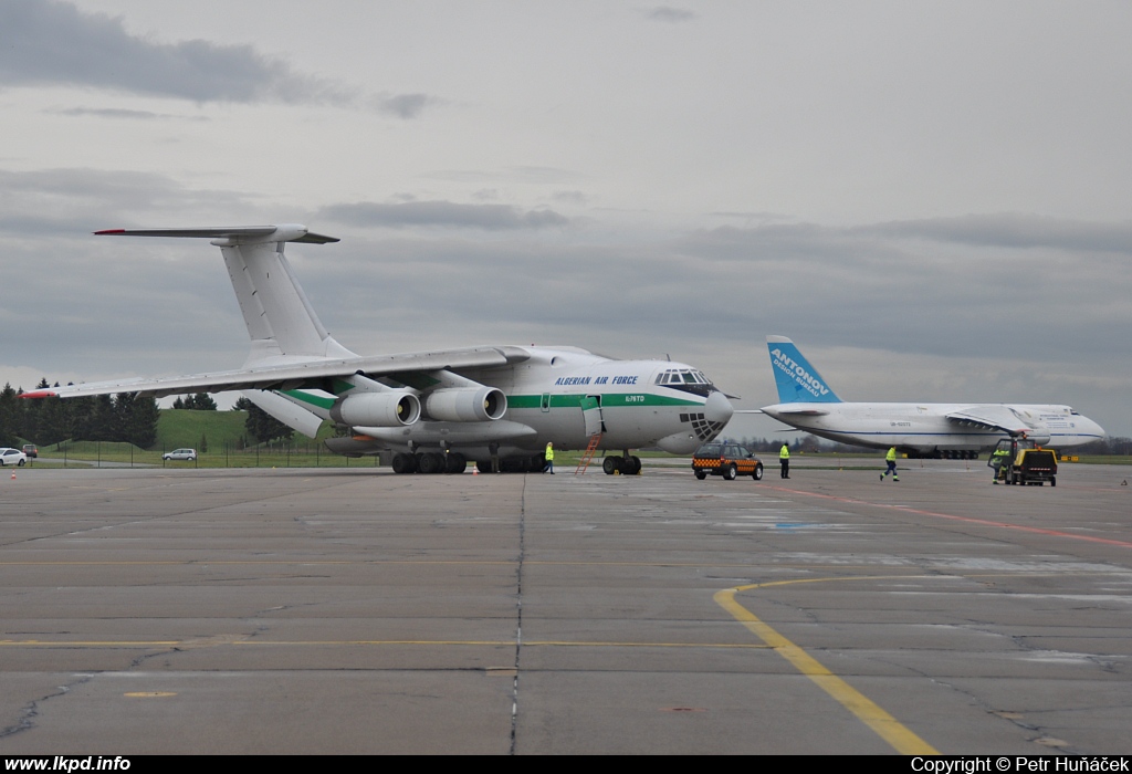 Algeria Air Force – Iljuin IL-76TD 7T-WIE