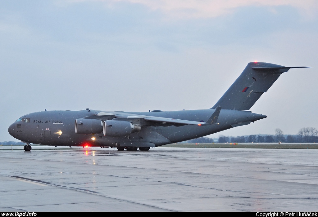 UK Air Force - RAF – McDonnell Douglas C-17A Globemaster ZZ175