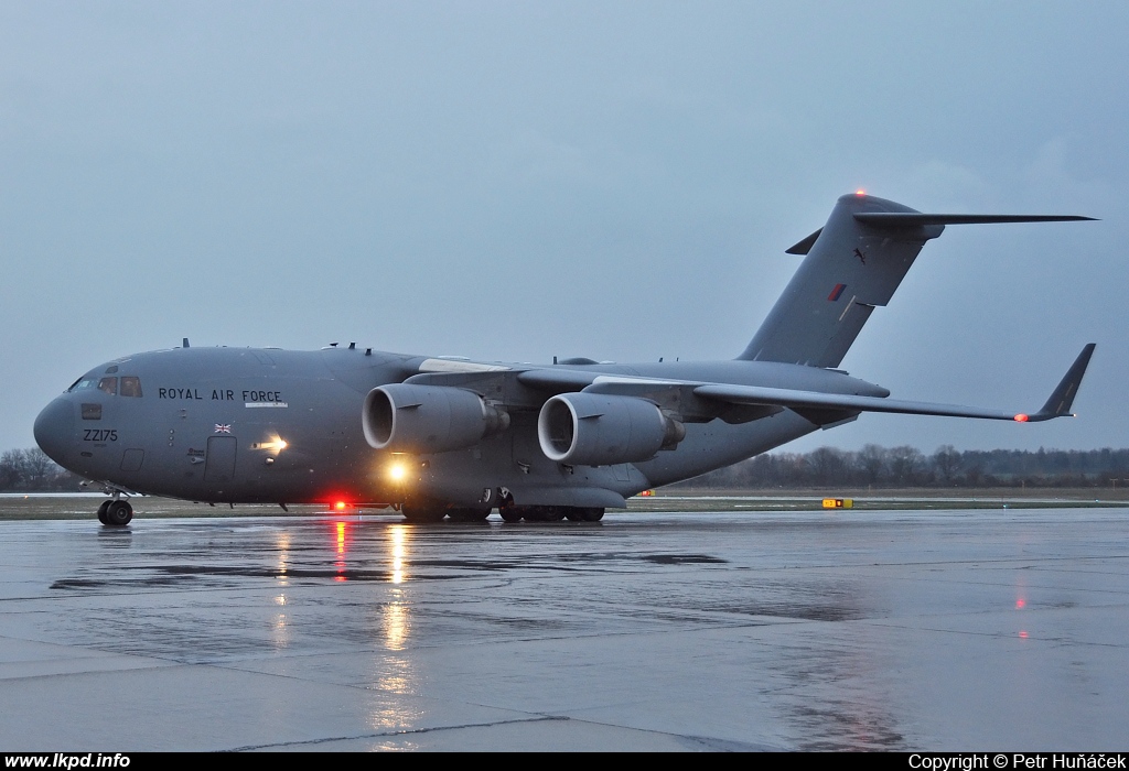 UK Air Force - RAF – McDonnell Douglas C-17A Globemaster ZZ175