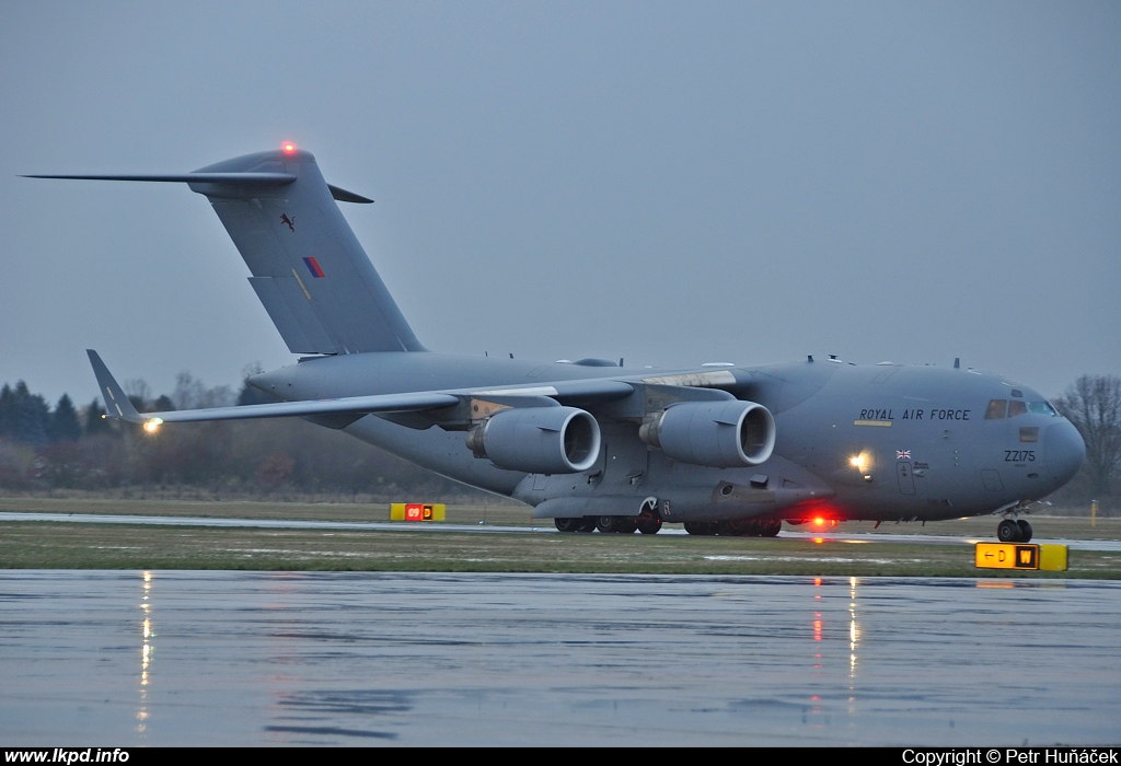 UK Air Force - RAF – McDonnell Douglas C-17A Globemaster ZZ175