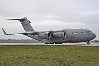 USAF – McDonnell Douglas C-17A Globemaster 00-0174