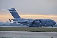 USAF – McDonnell Douglas C-17A Globemaster 00-0174