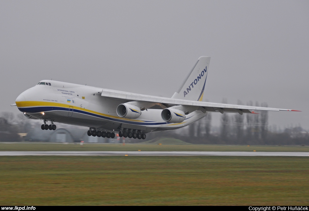 Antonov Design Bureau – Antonov AN-124-100 UR-82029