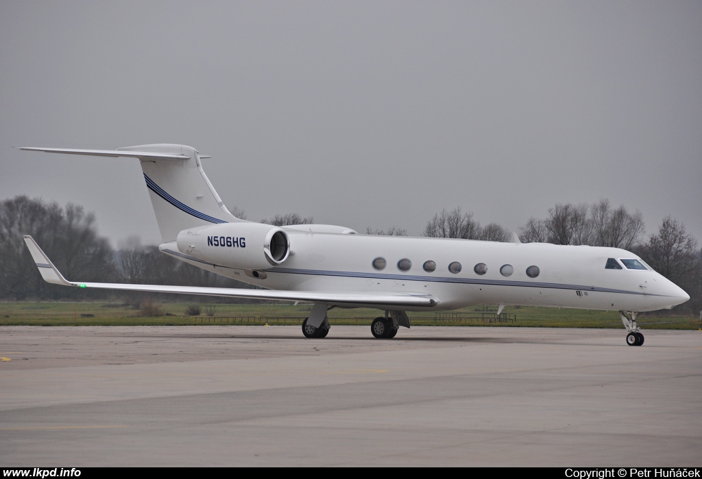 Kimberly&Clark – Gulfstream G-V-SP N506HG