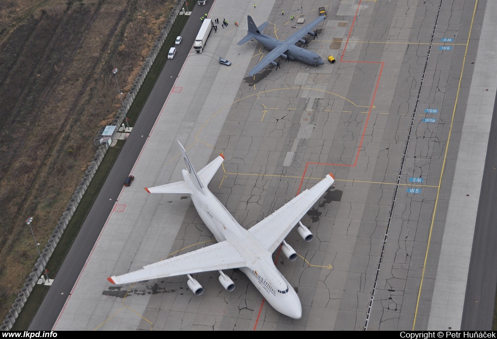 Maximus Air Cargo – Antonov AN-124-100 UR-ZYD