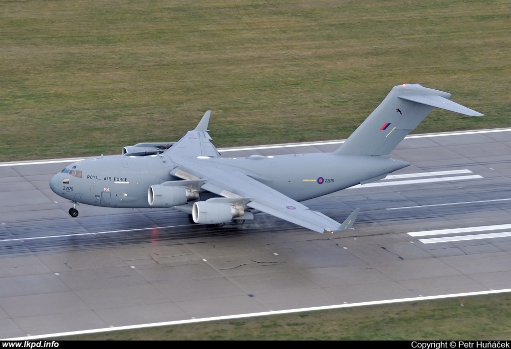 UK Air Force - RAF – McDonnell Douglas C-17A Globemaster ZZ175