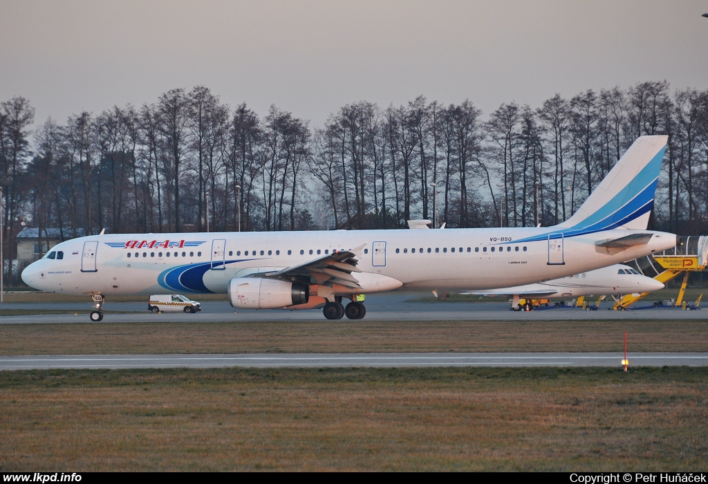 Yamal – Airbus A321-231 VQ-BSQ