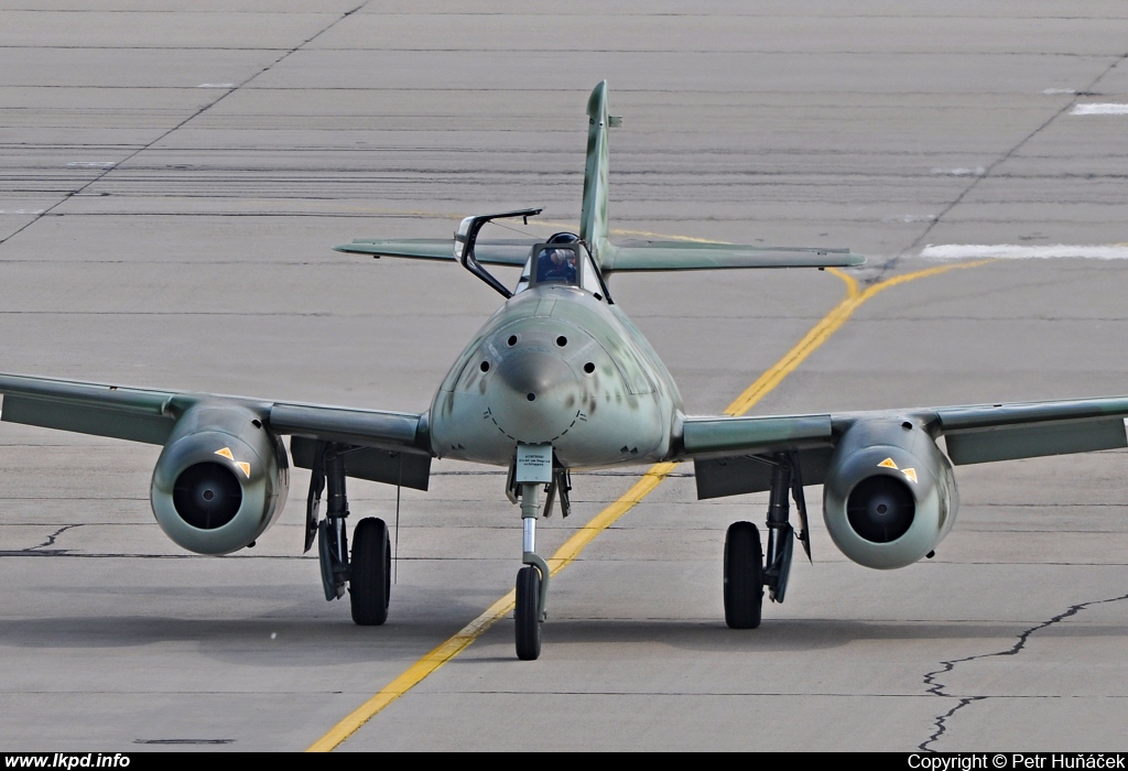 Private/Soukrom – MESSERSCHMITT Me-262A-1C D-IMTT