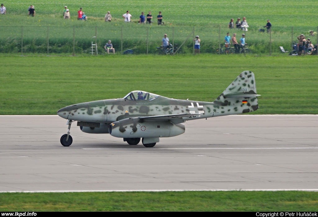 Private/Soukrom – MESSERSCHMITT Me-262A-1C D-IMTT