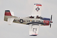 Private/Soukrom – North American T-28B N1328B