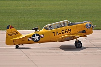 Private/Soukrom – North American SNJ-5 Texan F-AZBL