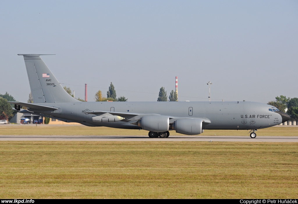 USAF – Boeing KC-135R Stratotanker 63-8025