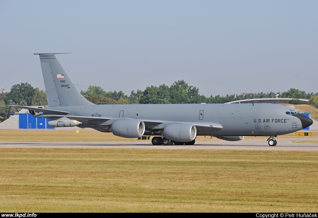 USAF – Boeing KC-135R Stratotanker 63-8025