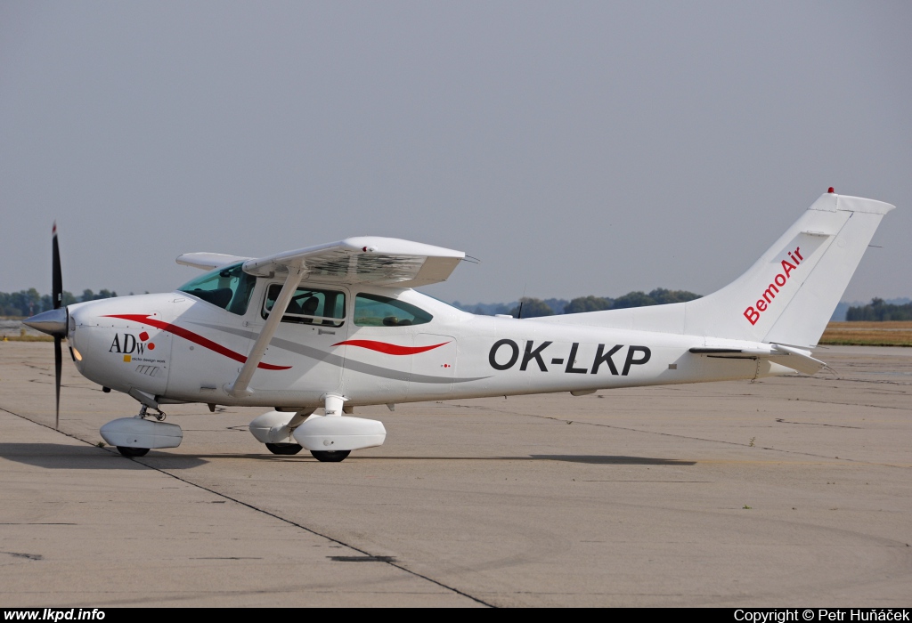 Bemoair – Cessna 182R OK-LKP