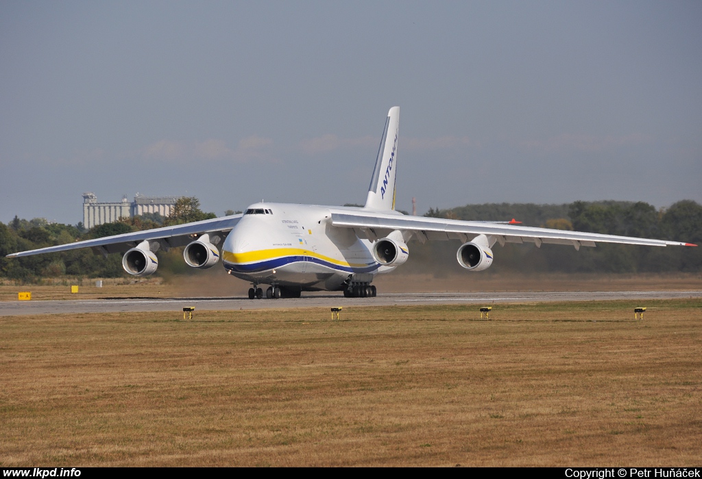 Antonov Design Bureau – Antonov AN-124-100M UR-82027