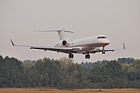 FJ900 – Bombardier BD700-1A11 Global 5000 N821AM