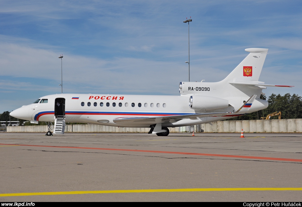 Rossia – Dassault Aviation Falcon 7X RA-09090