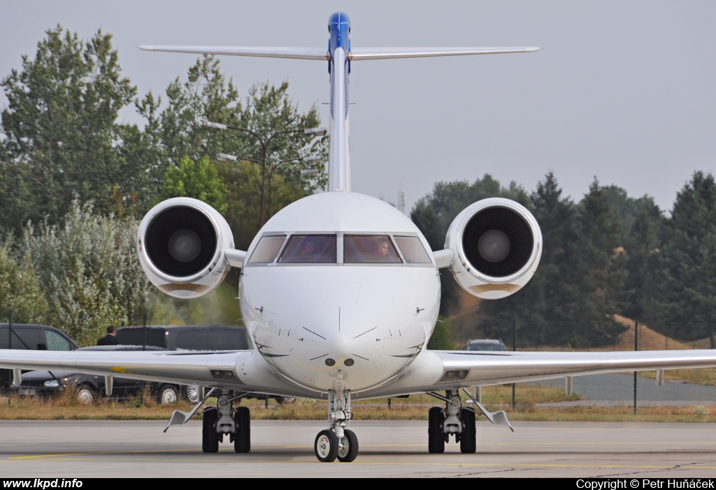 Proair – Canadair CL-600-2B16 Challenger 604  N976AM