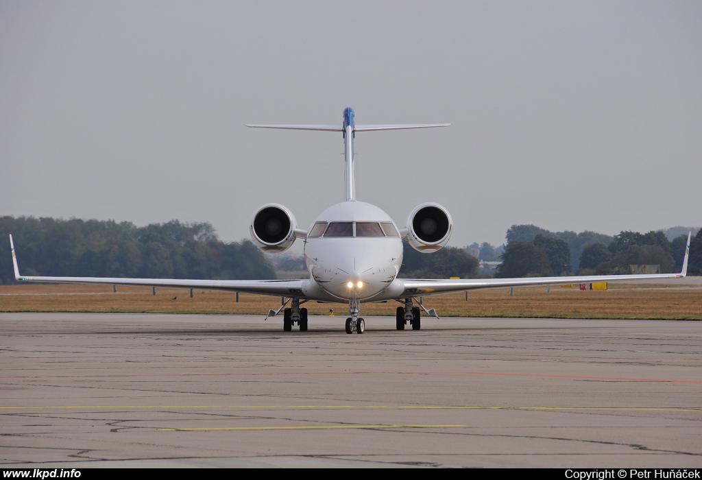 Proair – Canadair CL-600-2B16 Challenger 604  N976AM