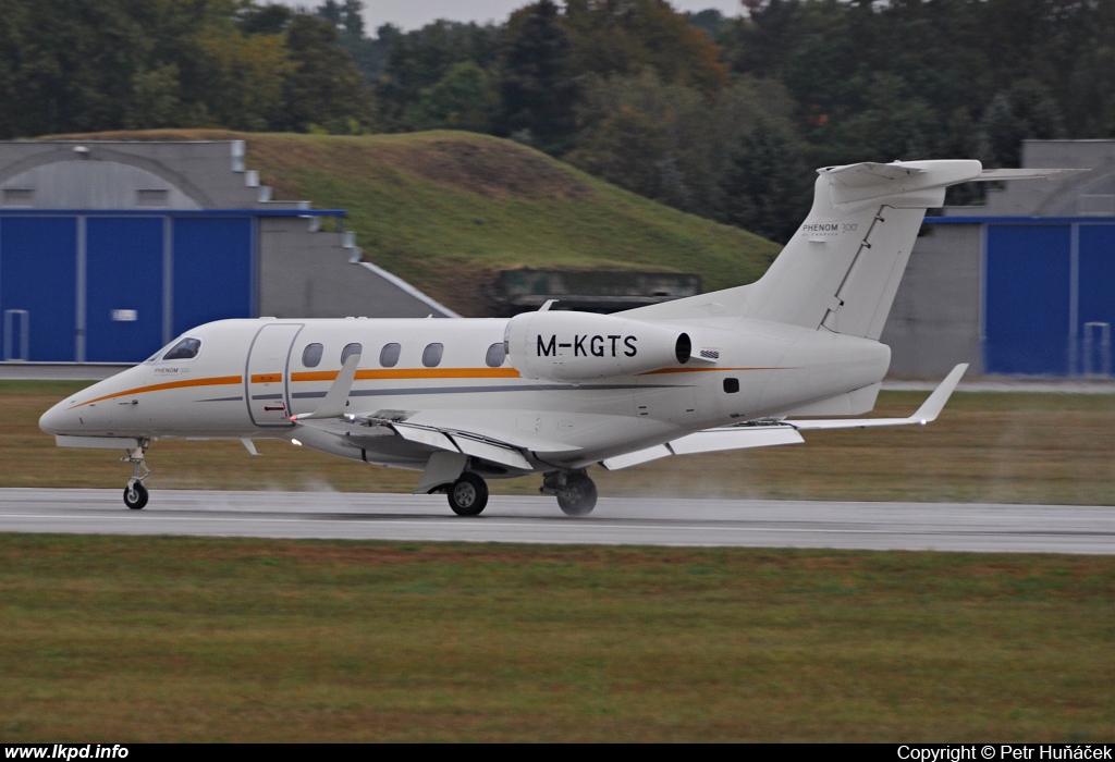 VTS SP – Embraer EMB-505 Phenom 300 M-KGTS