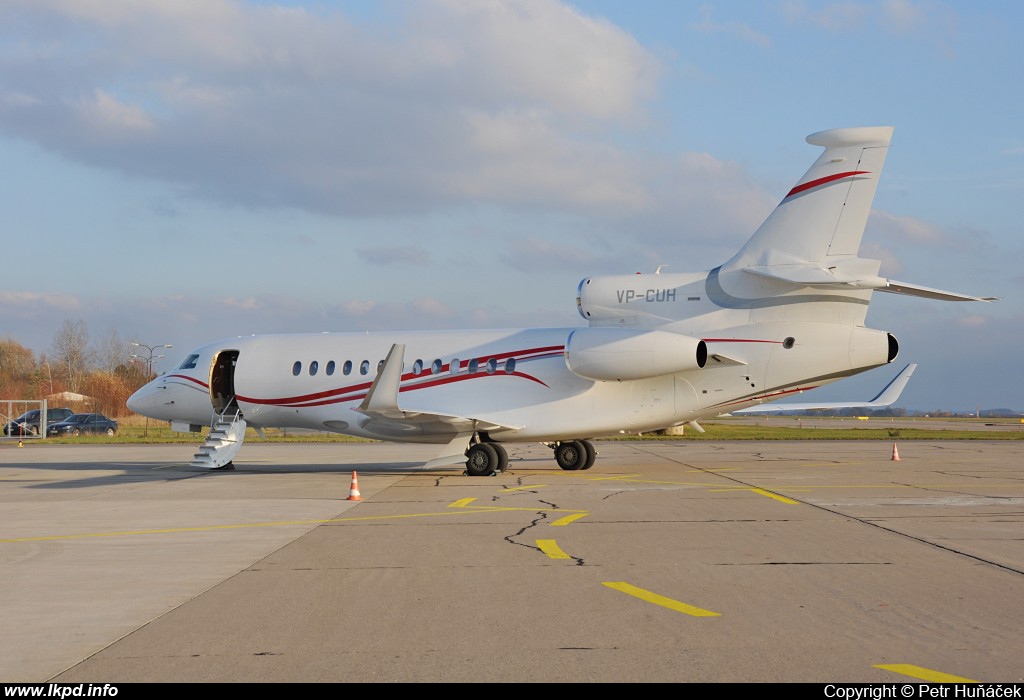 Volkswagen AG Air Service – Dassault Aviation Falcon 7X VP-CUH