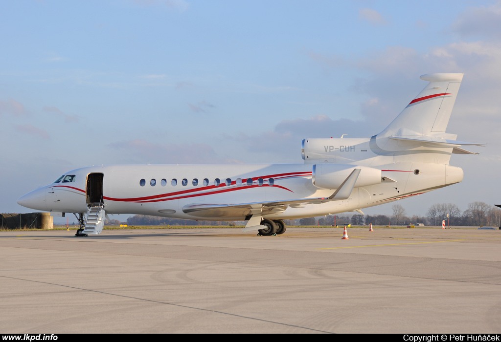 Volkswagen AG Air Service – Dassault Aviation Falcon 7X VP-CUH