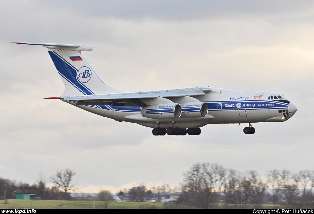 Volga-Dnepr Airlines – Iljuin IL-76TD-90VD  RA-76511