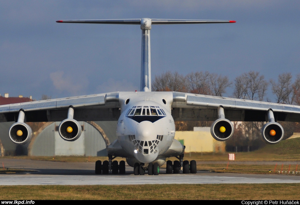 Zet Avia – Iljuin IL-76TD UR-CIG