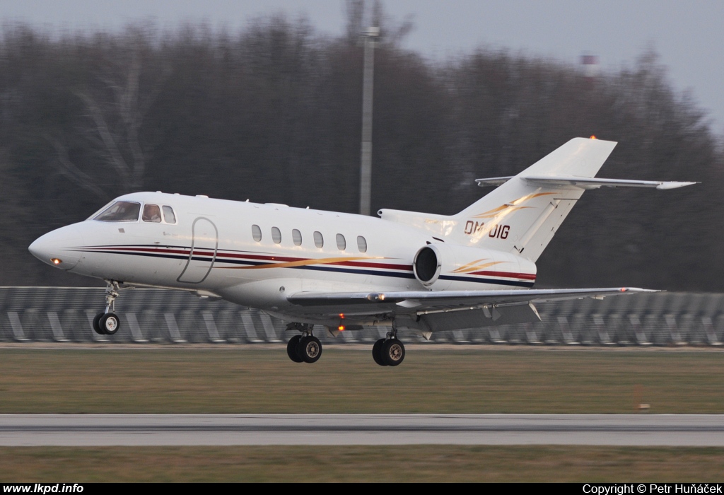 Tatra Jet – Raytheon Hawker 800XP OM-OIG