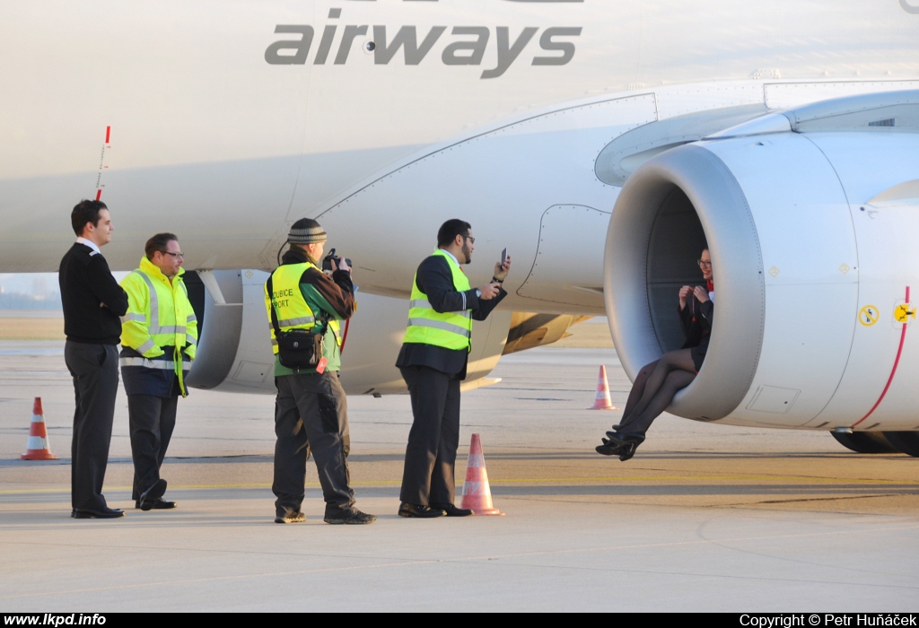 Helvetic Airways – Embraer ERJ-190-100LR HB-JVL