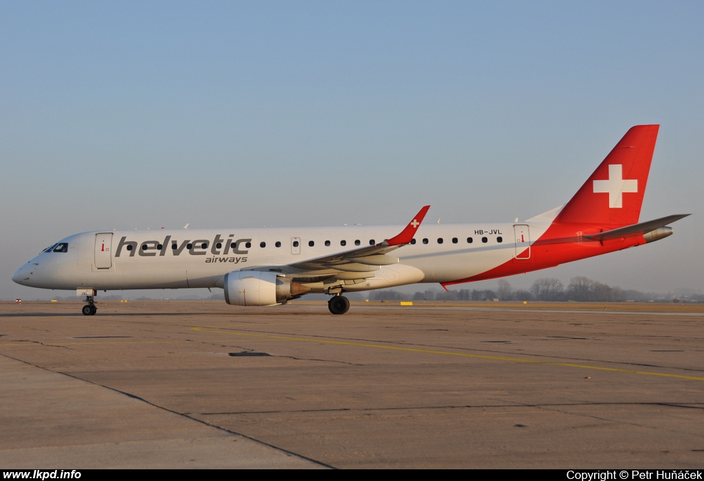 Helvetic Airways – Embraer ERJ-190-100LR HB-JVL