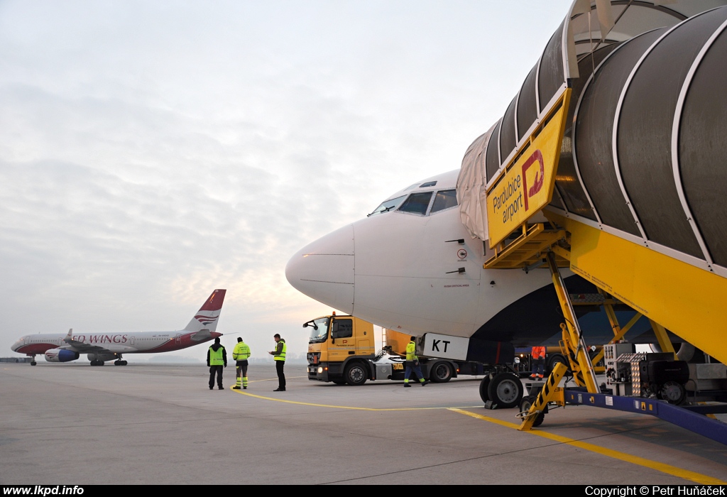 NordStar – Boeing B737-33R VP-BKT