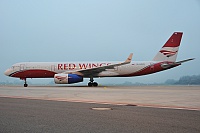 Red Wings – Tupolev TU-204-100V RA-64043