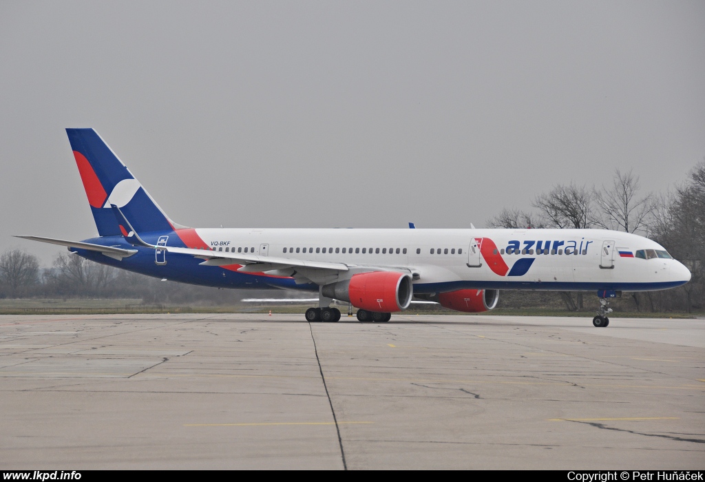 Azur Air – Boeing B757-2Q8 VQ-BKF