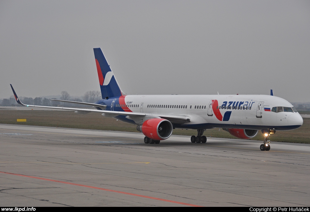 Azur Air – Boeing B757-2Q8 VQ-BKF