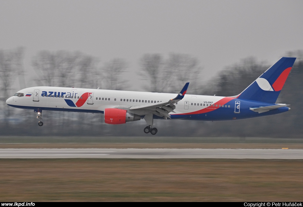 Azur Air – Boeing B757-2Q8 VQ-BKF