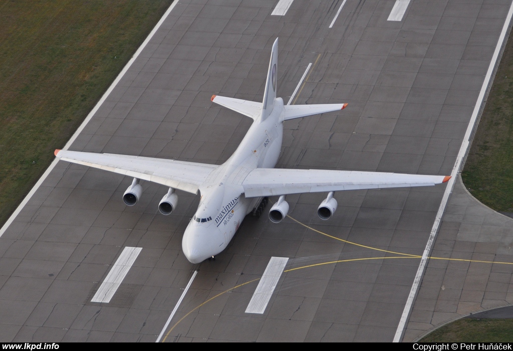 Maximus Air Cargo – Antonov AN-124-100 UR-ZYD